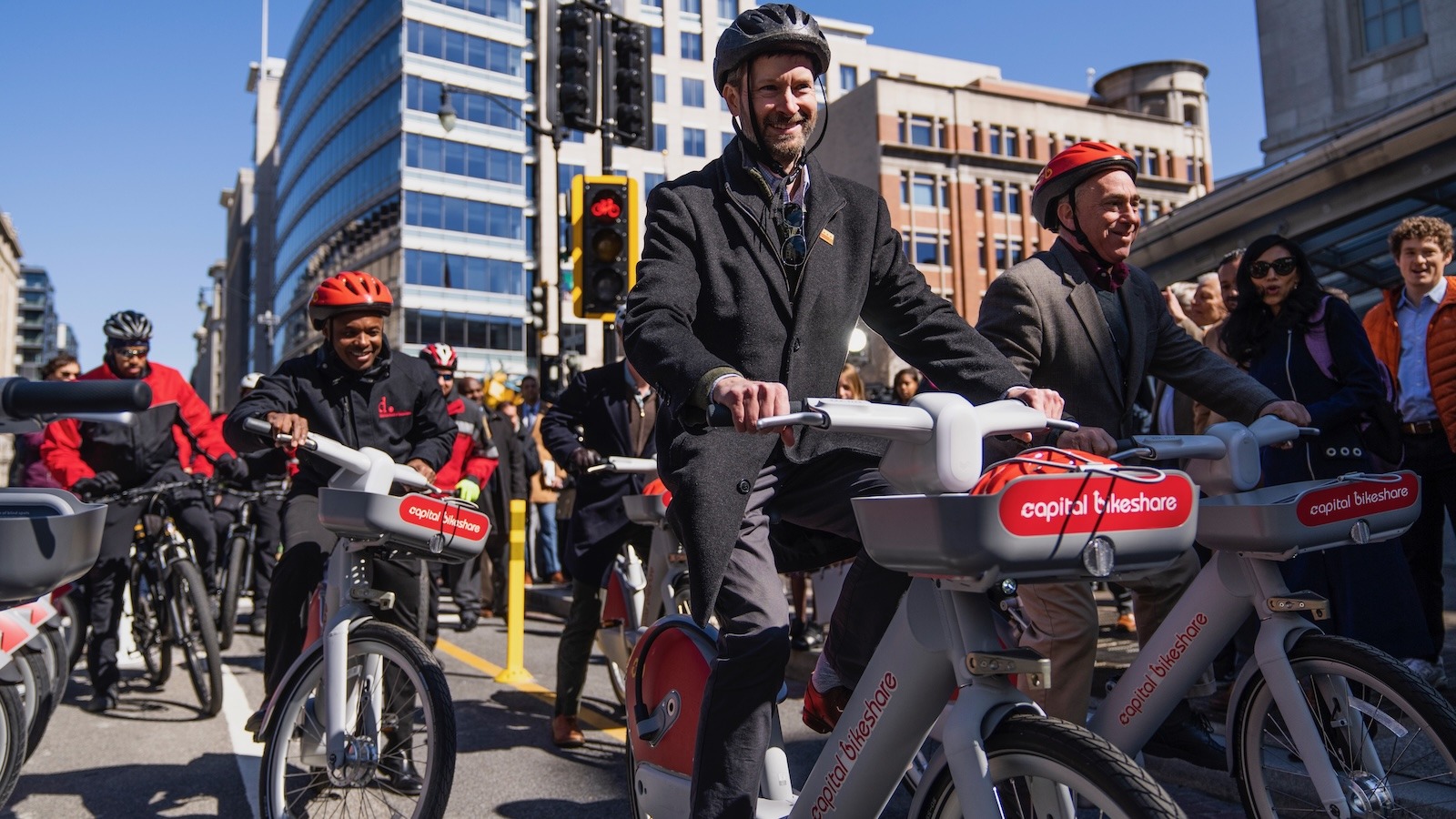 E-bikes can cut carbon, congestion, costs — if cities take them seriously